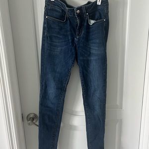 Women’s jeans